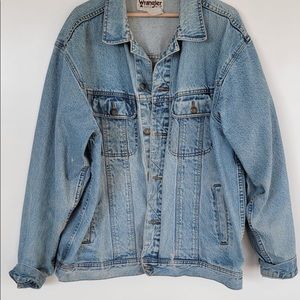 VINTAGE OVERSIZED WRANGLER XL JEAN JACKET